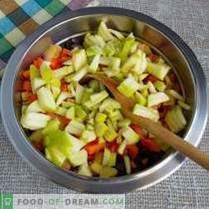 Винагрет со јаболко и кисела зелка - вкусна салата на гладно