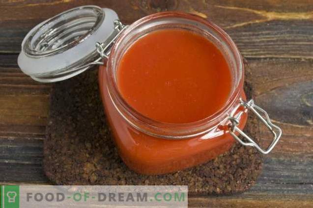 Домашен сок од домати во мешалка