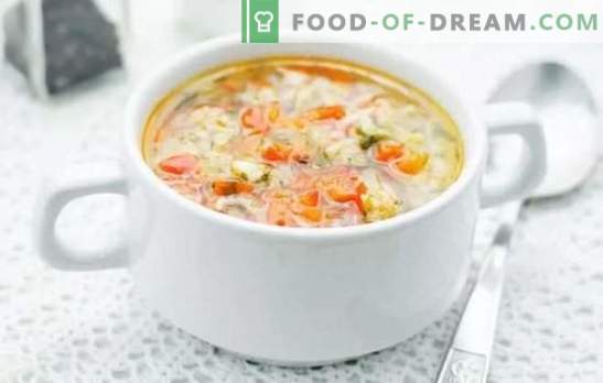 Супа од ориз - Чекор по чекор рецепти за срдечен оброк. Готвење супи со ориз чекор по чекор на пилешко, месо, морска храна