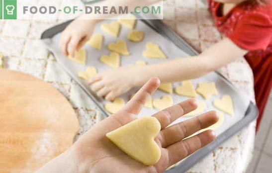 Како да направите колачиња дома: брзо, вкусно, лесно. Рецепти за домашна колачиња: урда, кокос, со тиква