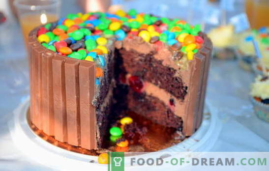 Вкусна торта дома - срдечна десерт! Седум најдобри рецепти за вкусни домашни колачи: бисквит, издувам, без печење