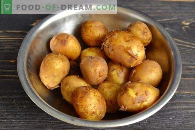 Пржени млади компири во индиски зачини