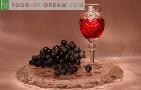 Тинктура на грозје дома не е вино! Рецепти мирисна и светла тинктура на грозје дома