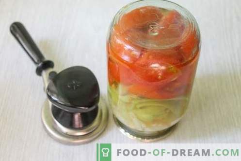Салата за зима на пиперки и домати со аспирин - идеален метод на конзервирање