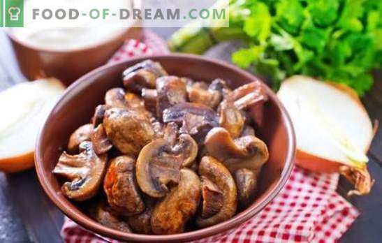 Шампињони со кромид - светот на фантазии од печурки! Печени и печени шампињони со кромид во решетка, во рерната