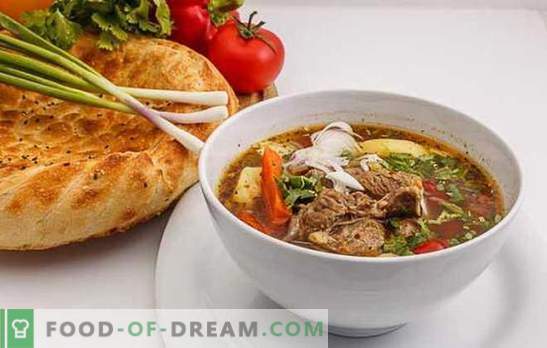 Шурпа на узбекистански е победничка верзија на хранлива топла. Готвење со вкус, вкусна узбечка шурпа со јагнешко месо, говедско месо