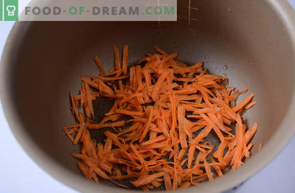 Микробли во сос од доматно-кисела павлака во бавен шпорет - ништо не е пржено! Чекор-по-чекор фото-рецепт за ќофтиња во бавен шпорет направен од мелено месо со ориз