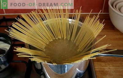 How to cook spaghetti to make it, like in an Italian restaurant? How much time to cook spaghetti