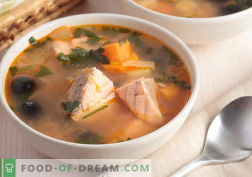 Zupy z różowego łososia - sprawdzone przepisy. Jak prawidłowo i smacznie gotować zupę z różowego łososia.