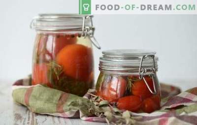 Marinade voor tomaten - het hoofdpersonage van de tomatenblanco! Recepten voor heerlijke marinades voor tomaten: met azijn, aspirine, wodka