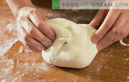 Пица тесто на вода: како да се готви и да се пече наједноставниот италијански плод. Пица тесто рецепти на вода
