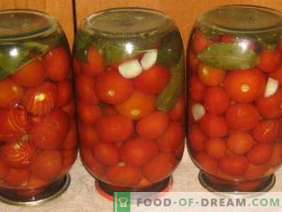 Солени домати за зима во банките