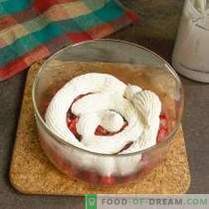 Нуркање со јагоди - лесен десерт